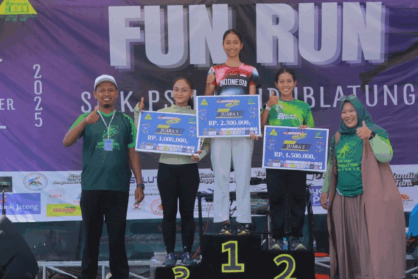 500 Peserta Meriahkan Fun Running Perdana SMK PSM Randublatung